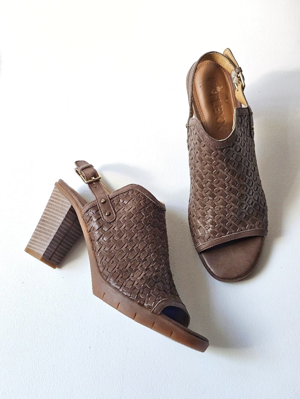 The FLEXX Woven Leather Slingback Peep Toe Block Heel Sandals Brown Size 9